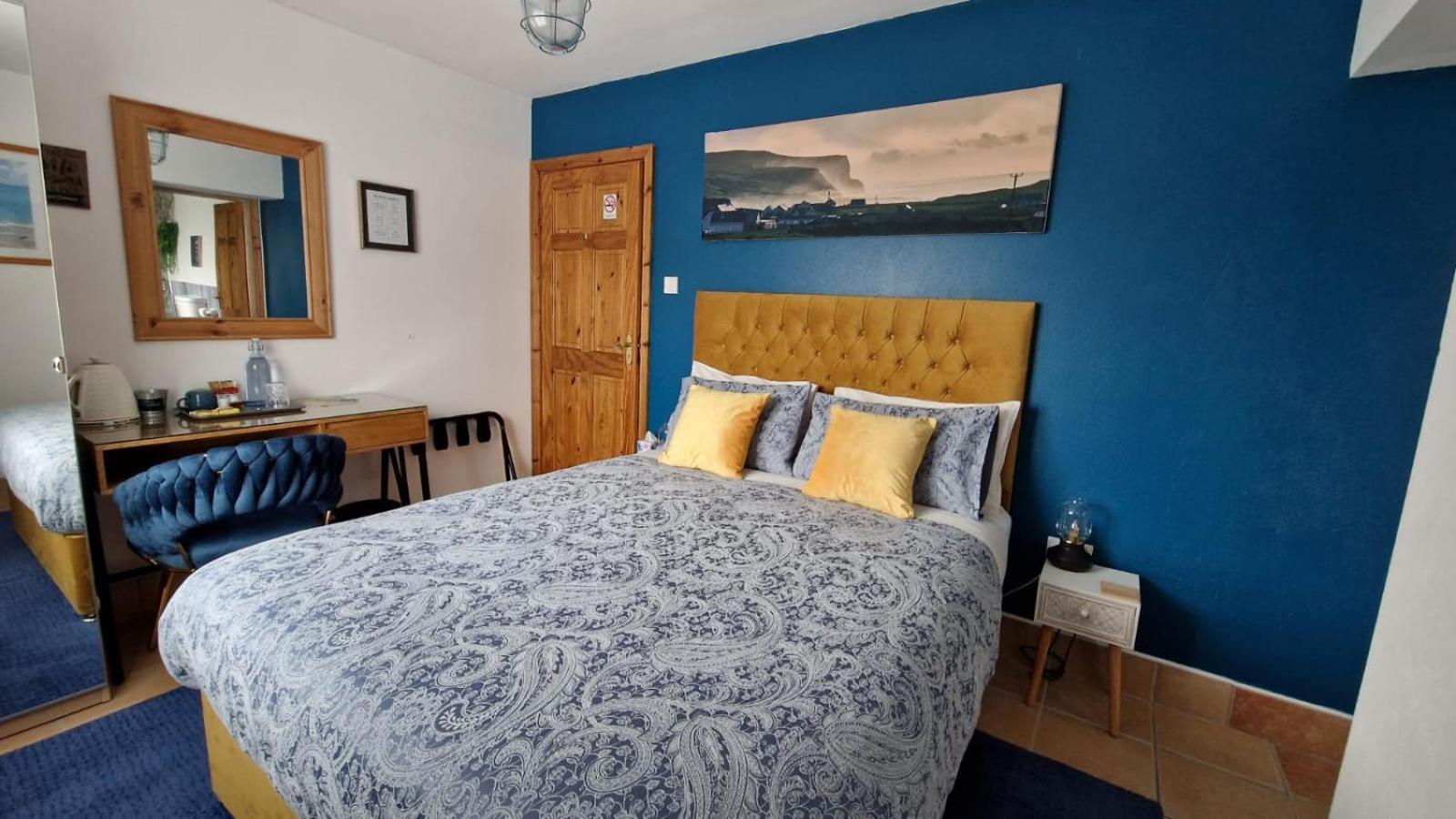 Bed and Breakfast The Sleepy Leprechaun Doolin Exterior foto
